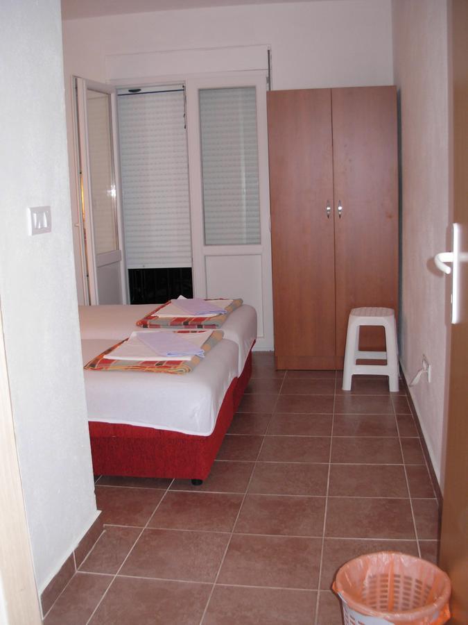 Apartmani Ceca 012 Sutomore Bagian luar foto